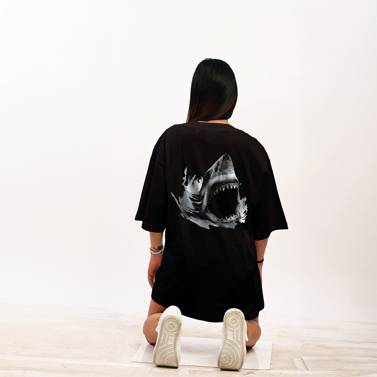 Megalodon Unisex Oversized T-ShirtS